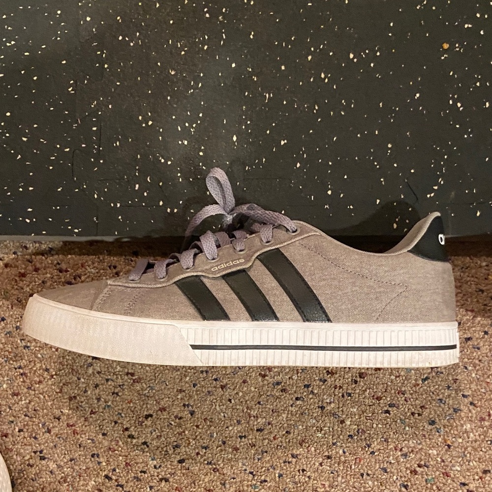 Adidas Gray Sneakers with Black Stripes men’s 9.5 - Picture 12 of 13